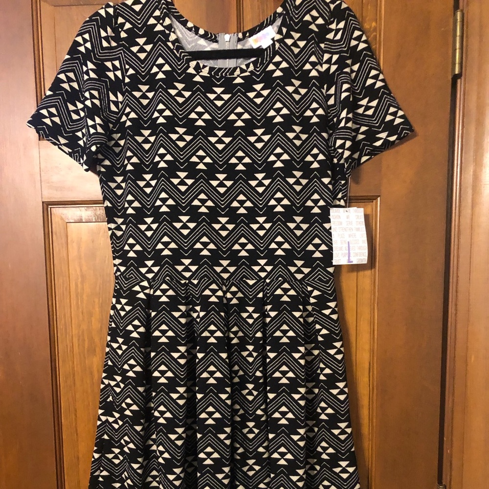 Lularoe Amelia Dress